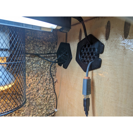 Cable Pass Through Vent for Reptile Vivarium, Terrarium Decor, Lighting and Heating Solution